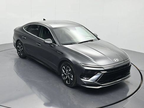 Used 2025 Hyundai Sonata SEL AWD/4WD image 30