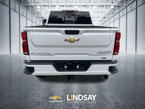 Certified 2025 Chevrolet Silverado 2500 High Country w/ Technology Package AWD/4WD image 7