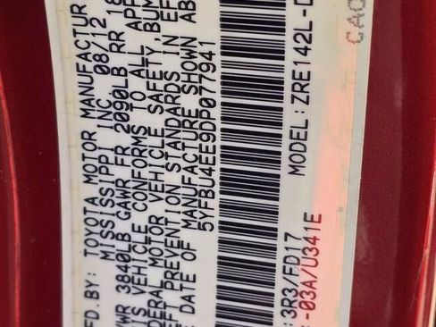 Used 2013 Toyota Corolla S image 33