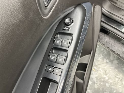 Used 2018 Chevrolet Colorado Z71 image 7