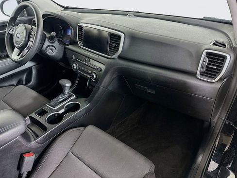 Certified 2022 Kia Sportage LX FWD image 29