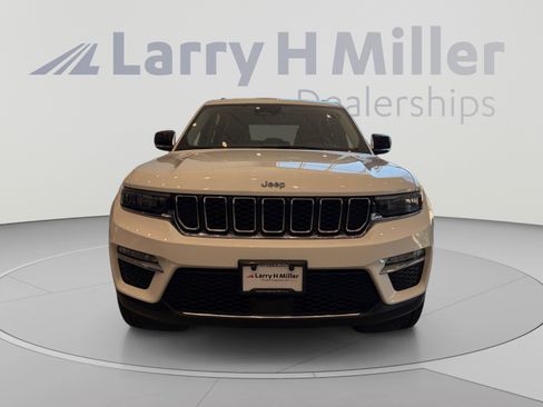 Used 2024 Jeep Grand Cherokee Limited 4xe AWD/4WD image 8