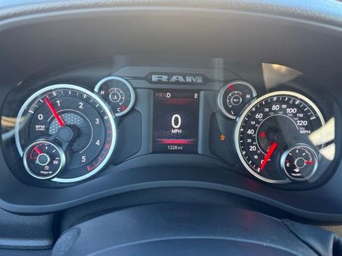 Certified 2025 RAM 2500 Tradesman AWD/4WD image 35