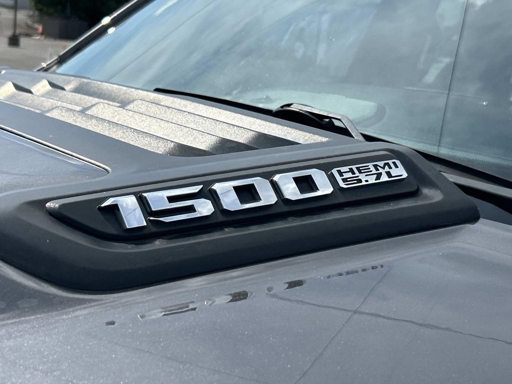 Used 2019 RAM 1500 Laramie AWD/4WD image 25