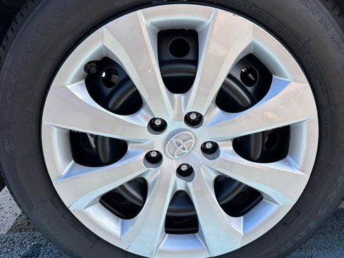 Used 2024 Toyota Corolla LE FWD image 26