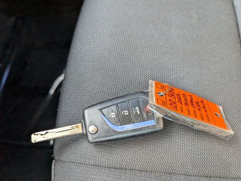 Used 2023 Toyota Corolla LE FWD image 24