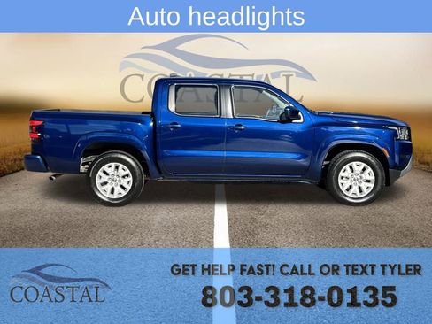 Used 2023 Nissan Frontier SV image 4