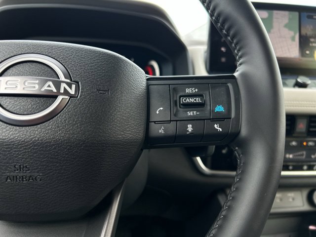 Used 2025 Nissan Rogue SL w/ Tech Package AWD/4WD image 38
