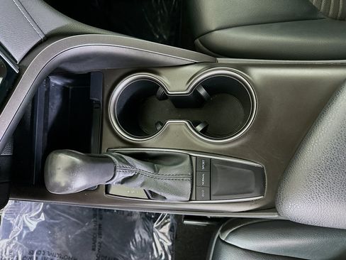 Used 2023 Toyota Camry SE FWD image 20
