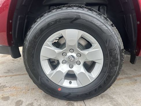 Used 2025 RAM 1500 Big Horn AWD/4WD image 24