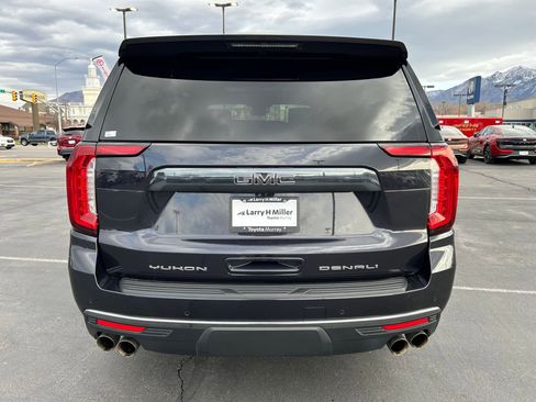 Used 2023 GMC Yukon XL Denali Ultimate image 4