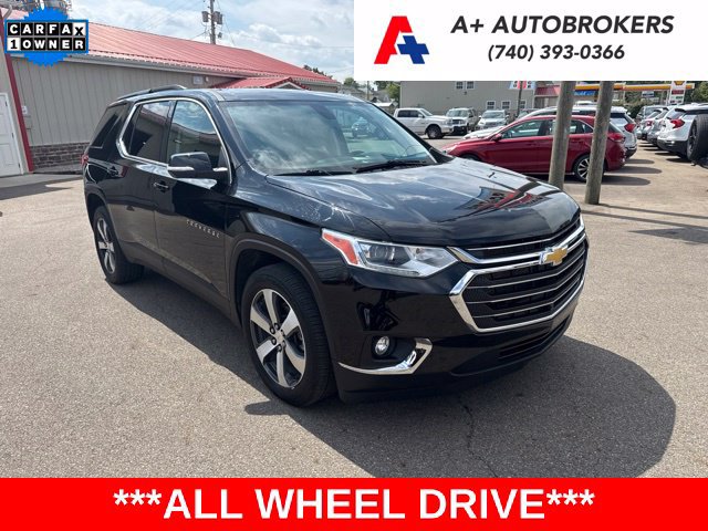 Used 2021 Chevrolet Traverse LT w/ LT Premium Package AWD/4WD image 1