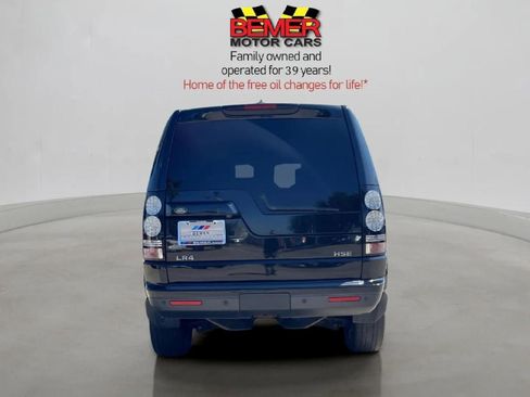 Used 2016 Land Rover LR4 HSE Silver Edition image 4