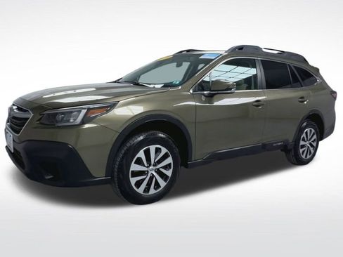 Used 2021 Subaru Outback Premium image 18