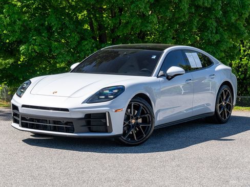 Certified 2024 Porsche Panamera RWD image 1