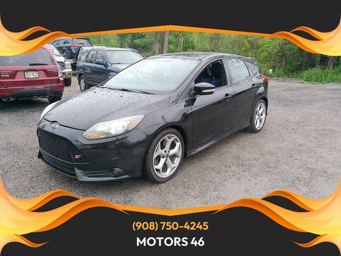 Used 2013 Ford Focus ST FWD image 1