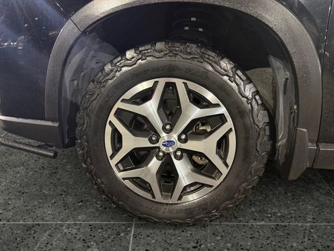 Used 2019 Subaru Forester Premium image 14