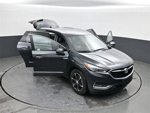 Certified 2020 Buick Enclave Essence w/ LPO, Touring Package image 30