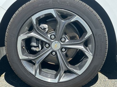 Used 2024 Chevrolet Malibu LT image 25