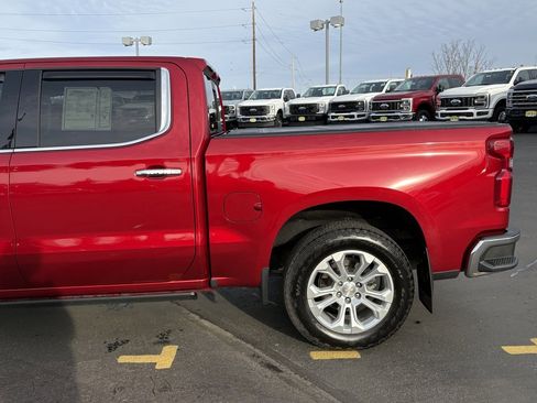 Used 2024 Chevrolet Silverado 1500 LTZ image 12