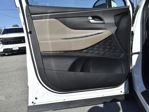 Used 2023 Hyundai Santa Fe SE image 19