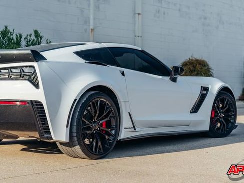 Used 2016 Chevrolet Corvette Z06 w/ 2LZ Preferred Equipment Group image 56