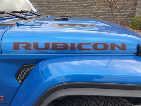 Used 2024 Jeep Wrangler Unlimited Rubicon image 5