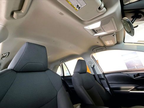 Used 2024 Toyota RAV4 LE image 22