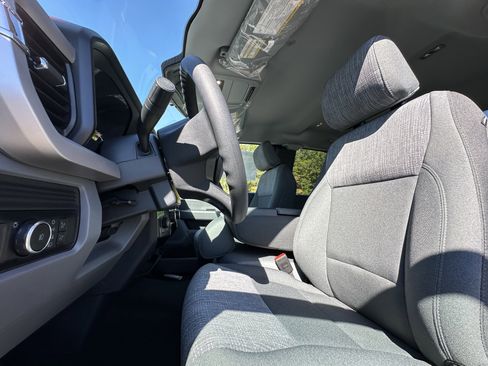 New 2026 Ford F250 XLT w/ FX4 Off-Road Package image 24