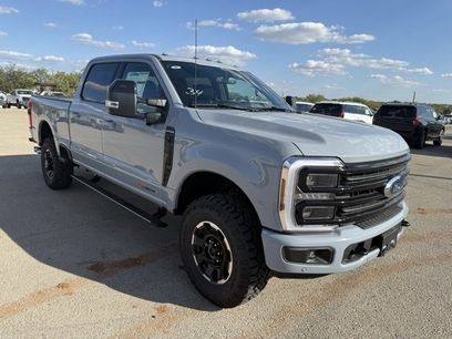 New 2026 Ford F250 Platinum w/ Tremor Off-Road Package