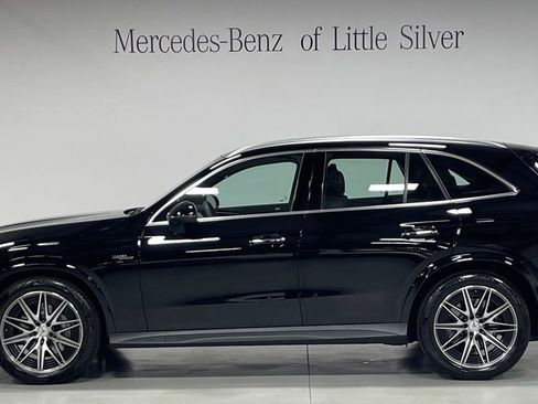 Used 2024 Mercedes-Benz GLC 43 AMG 4MATIC image 2