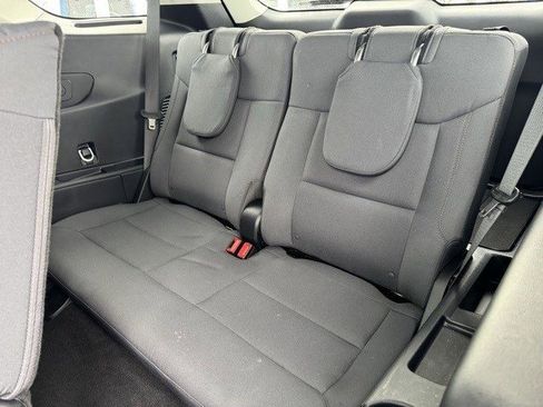 Certified 2025 Ford Explorer Active image 29