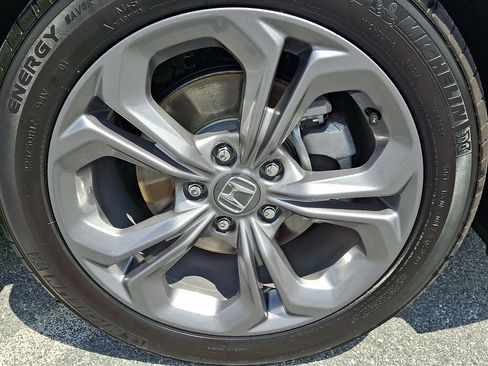 Certified 2024 Honda Accord EX image 8