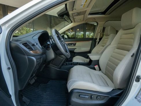 Used 2021 Honda CR-V EX image 8