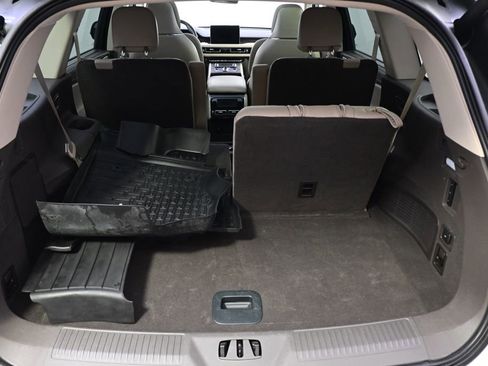 Used 2023 Lincoln Aviator Reserve w/ Equipment Group 201A AWD/4WD image 19
