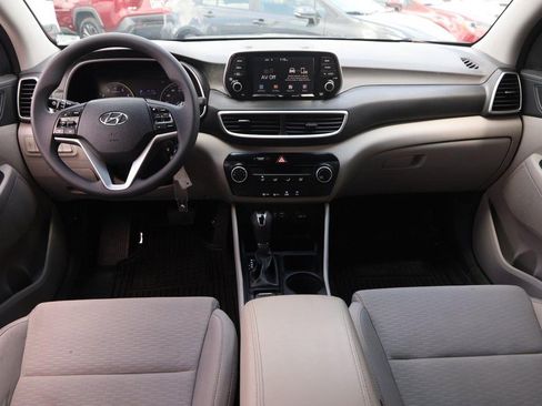 Used 2020 Hyundai Tucson SE FWD image 19