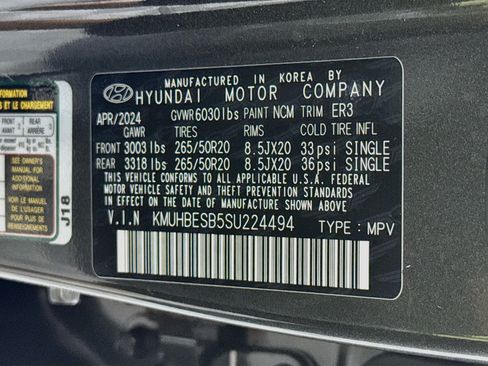 Used 2025 Genesis GV80 2.5T Advanced AWD/4WD image 38