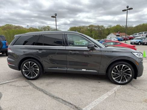 Used 2020 Lincoln Aviator Reserve w/ Equipment Group 202A AWD/4WD image 8