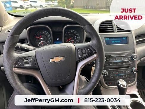 Used 2014 Chevrolet Malibu LS FWD image 13