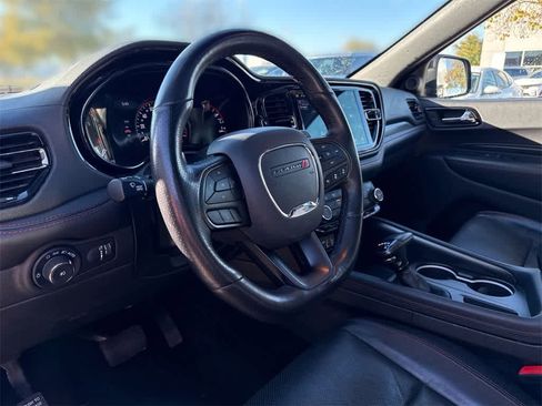 Used 2023 Dodge Durango GT image 2