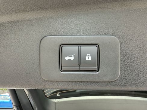 New 2025 Nissan Murano SV AWD/4WD image 28