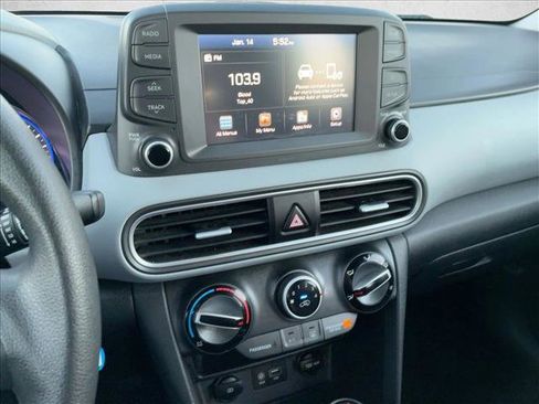 Used 2019 Hyundai Kona SE image 13