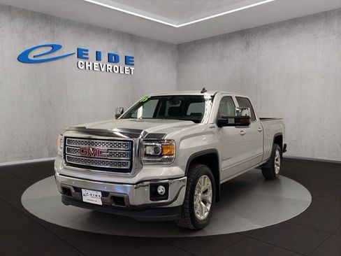 Used 2015 GMC Sierra 1500 SLT w/ SLT Crew Cab Value Package AWD/4WD image 10