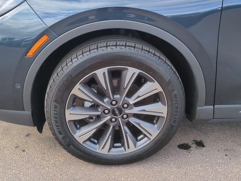 Used 2021 Lincoln Corsair Reserve w/ Equipment Group 201A image 10