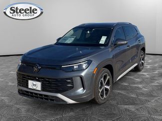 New 2025 Volkswagen Tiguan SE video 1