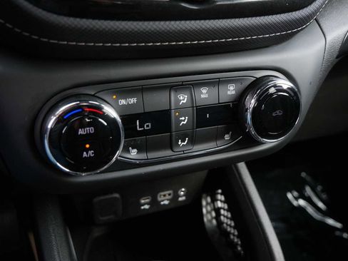 Used 2023 Chevrolet TrailBlazer ACTIV w/ Convenience Package image 30