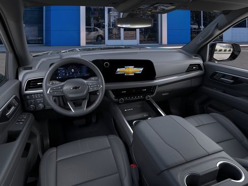 New 2026 Chevrolet Suburban RST AWD/4WD image 15