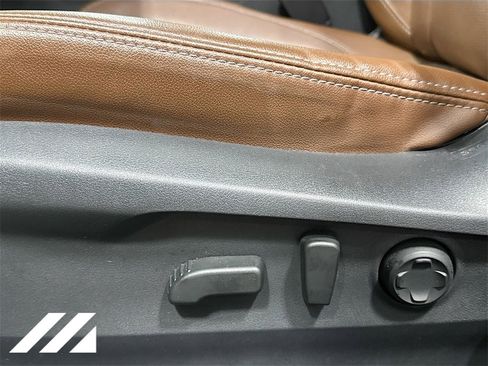 Used 2023 Subaru Outback Touring XT image 22