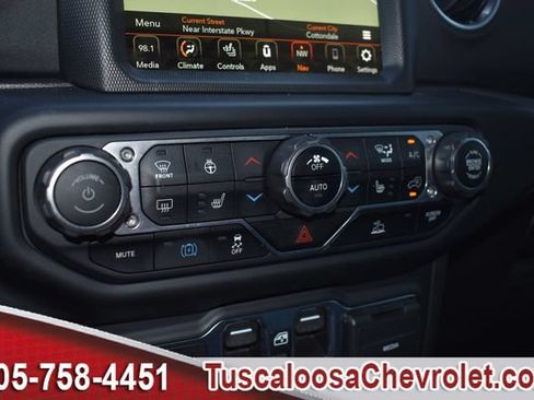 Used 2023 Jeep Wrangler Unlimited Sahara w/ Cold Weather Group AWD/4WD image 37