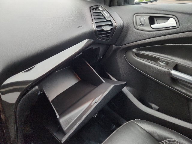 Used 2018 Ford Escape Titanium FWD image 47